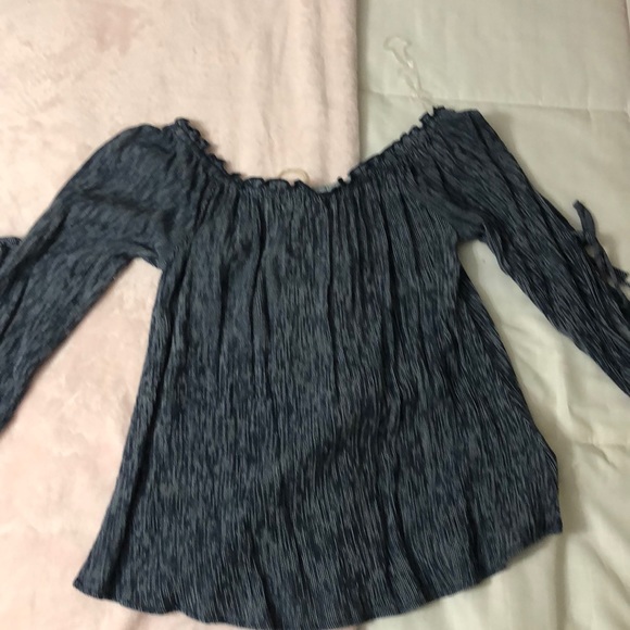 off the shoulder top american eagle - Picture 4 of 7